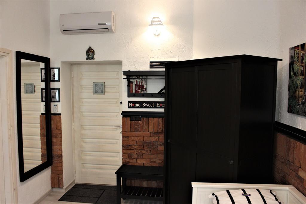 Belvarosi Apartmanszallo - Кишкунфеледьхаза Экстерьер фото